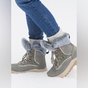 Roxy $149 Yuma Lace-Up Boots NEW WITH TAGS